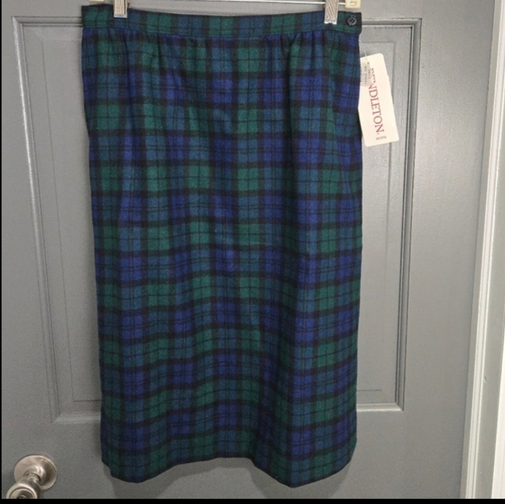 Vintage Pendelton wool tartan plaid skirt